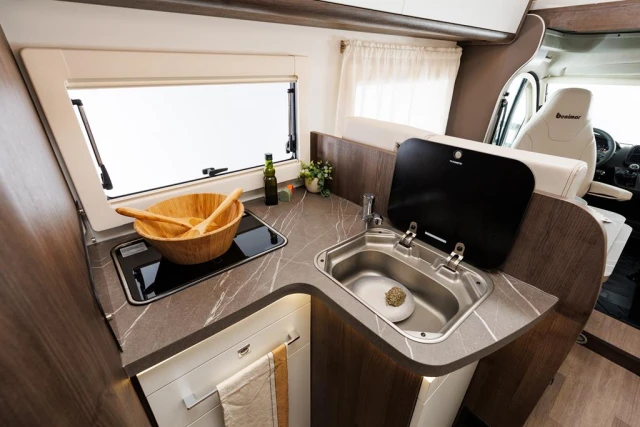 Benimar Sport 363 - kamper na wynajem